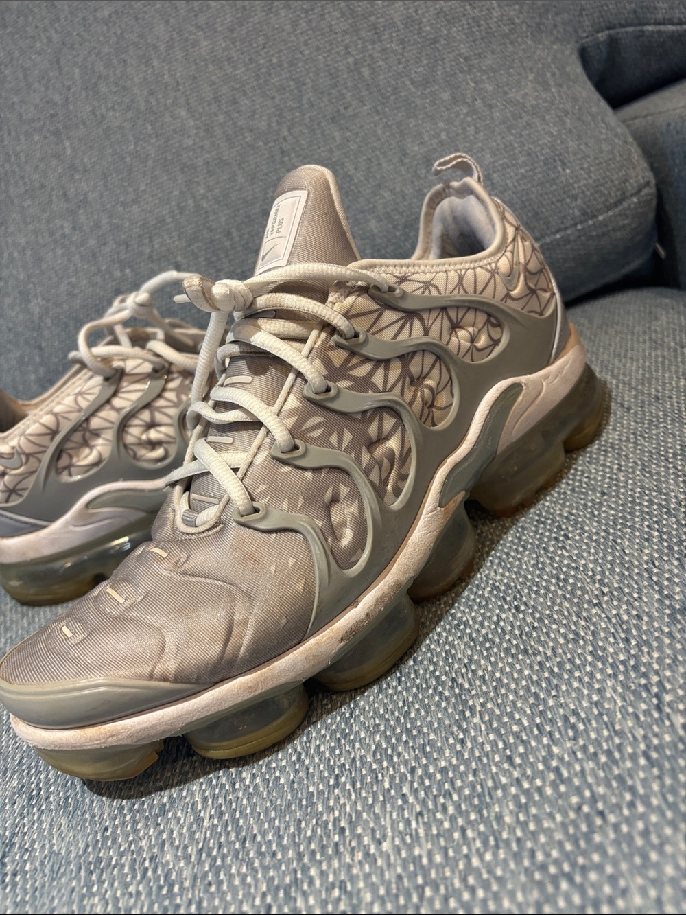 Nike Air Vapor plus silver trainers! Men’s 9